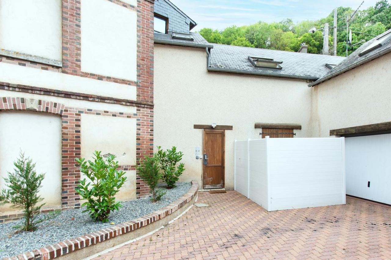 La Petite Terrasse - Appartement Spacieux Brionne Exterior foto